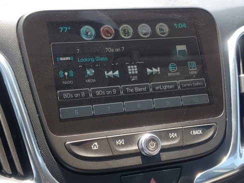 Used 2018 Chevrolet Equinox Premier image 22