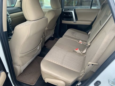 Used 2013 Toyota 4Runner SR5 image 12