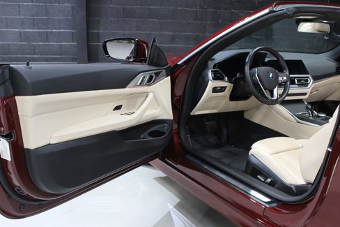 Used 2023 BMW 430i Convertible image 28