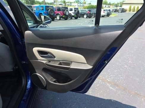 Used 2012 Chevrolet Cruze LT w/ All-Star Edition image 36