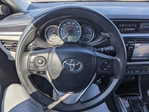 Used 2014 Toyota Corolla LE image 15