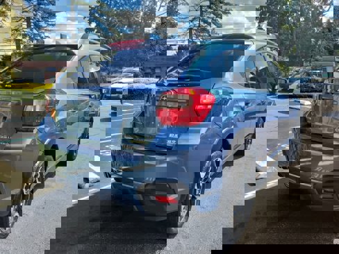Used 2016 Subaru Crosstrek 2.0i Premium image 3