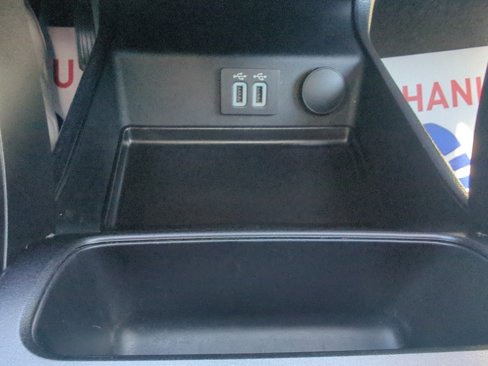 Used 2019 Ford Fusion Titanium image 23