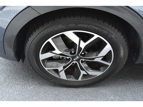 Used 2020 Kia Sportage EX image 8