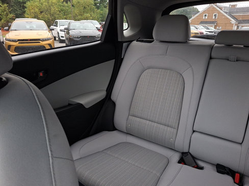 Used 2023 Hyundai Kona SEL image 18