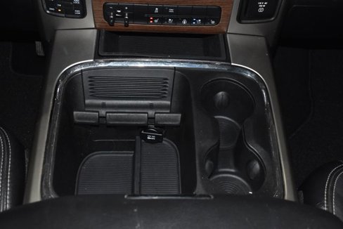 Used 2016 RAM 1500 Laramie w/ Convenience Group image 22
