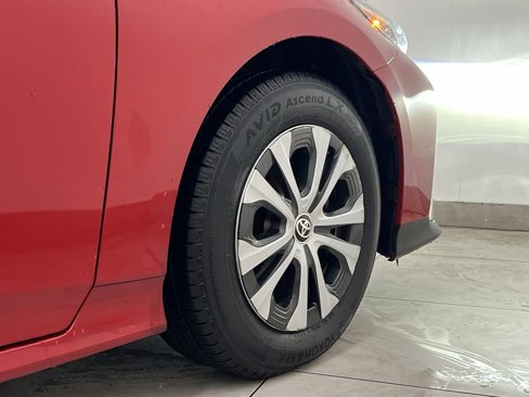 Used 2020 Toyota Prius Prime XLE image 10