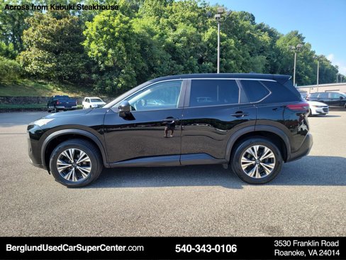 Used 2023 Nissan Rogue SV image 13