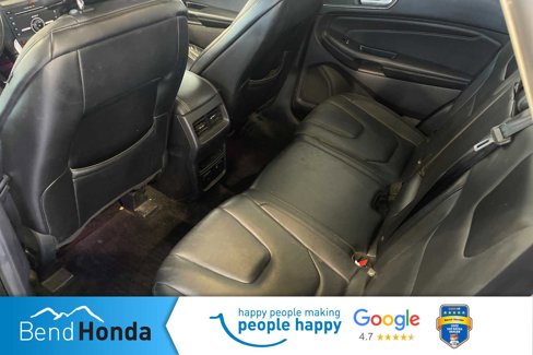 Used 2015 Ford Edge Titanium w/ Technology Package image 4