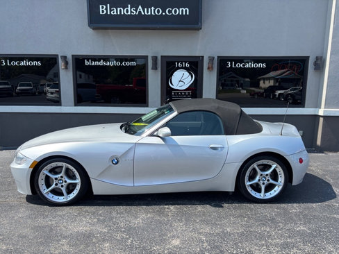Used 2007 BMW Z4 3.0si image 2