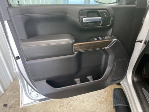 Used 2020 Chevrolet Silverado 1500 LT w/ All-Star Edition image 31