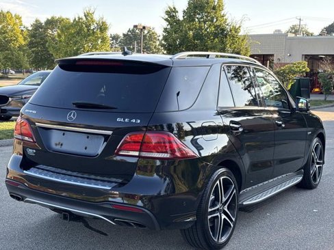 Used 2018 Mercedes-Benz GLE 43 AMG 4MATIC image 5