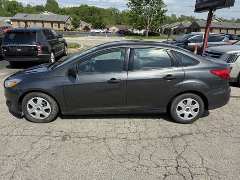 Used 2017 Ford Focus S image 6