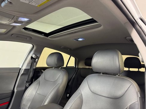 Used 2019 Hyundai Ioniq Limited image 25