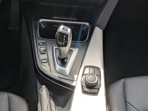 Used 2015 BMW 320i Sedan image 20