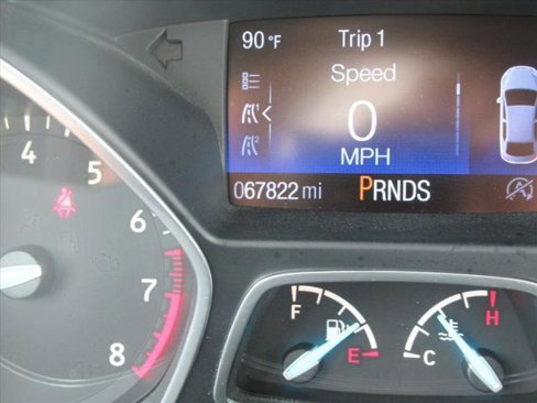 Used 2017 Ford Escape Titanium image 32