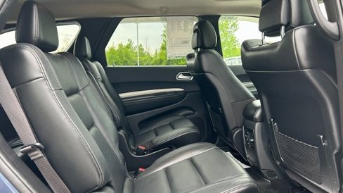 Used 2020 Dodge Durango SXT image 74