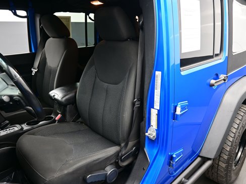 Used 2016 Jeep Wrangler Unlimited Sport image 11