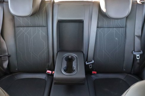 Used 2022 Chevrolet Trax LT w/ LT Convenience Package image 32