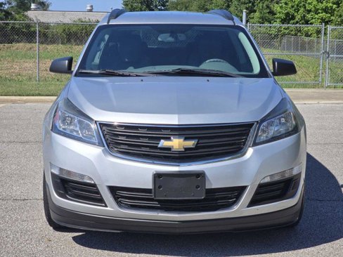 Used 2017 Chevrolet Traverse LS image 21