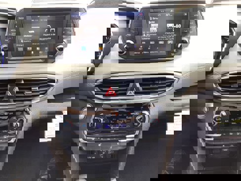 Used 2020 Hyundai Santa Fe SEL w/ Convenience Package image 19