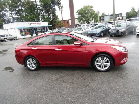 Used 2011 Hyundai Sonata Limited w/ Navigation Pkg 5 image 9