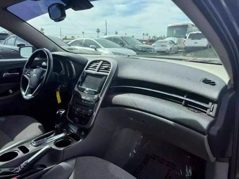 Used 2014 Chevrolet Malibu LT image 19