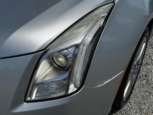 Used 2013 Cadillac XTS Luxury image 13