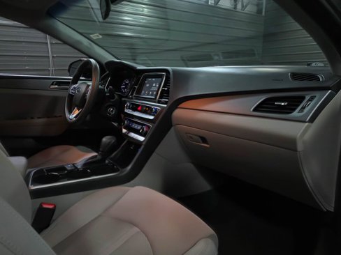 Used 2018 Hyundai Sonata ECO image 12
