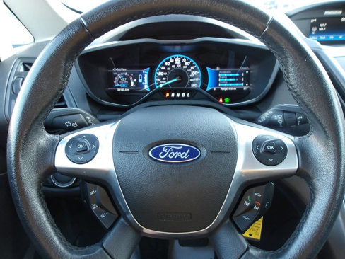 Used 2017 Ford C-MAX SE image 18