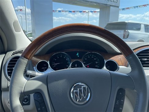 Used 2010 Buick Enclave CXL image 21