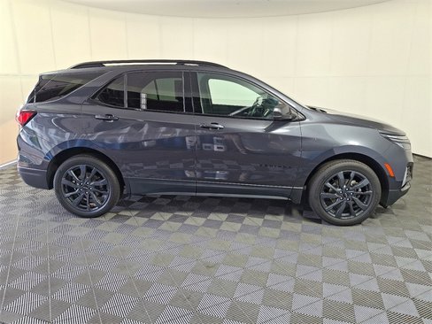 Used 2022 Chevrolet Equinox RS image 11