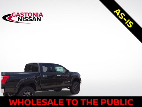Used 2015 Nissan Pathfinder SV image 12