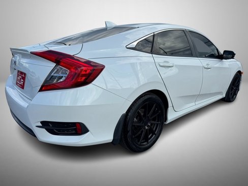 Used 2017 Honda Civic EX-T image 3