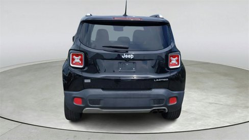 Used 2015 Jeep Renegade Limited image 5