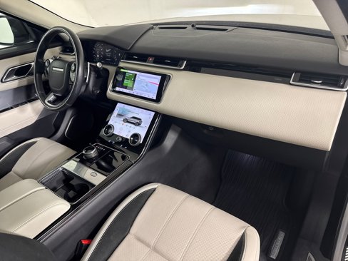 Used 2018 Land Rover Range Rover Velar R-Dynamic SE image 31