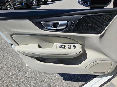 Used 2024 Volvo S60 T8 Plus w/ Climate Package image 7