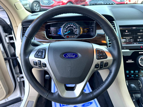 Used 2013 Ford Taurus Limited image 13