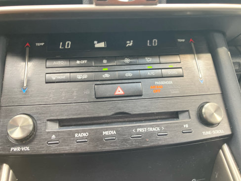 Used 2018 Lexus IS 300 image 25