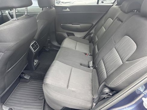 Used 2020 Kia Sportage LX image 12