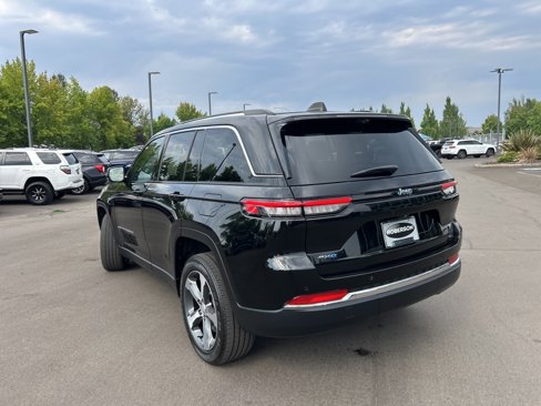 Used 2023 Jeep Grand Cherokee 4WD 4xe w/ Luxury Tech Group II image 4