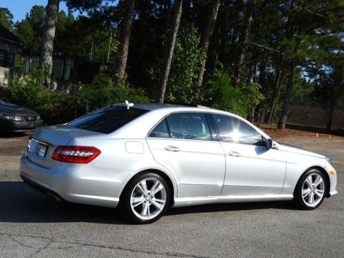 Used 2013 Mercedes-Benz E 350 Sedan image 20