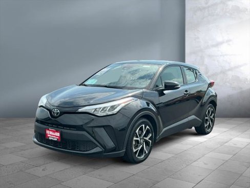 Certified 2021 Toyota C-HR XLE image 1