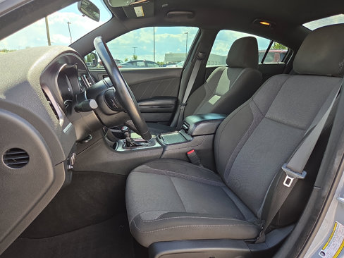 Used 2021 Dodge Charger SXT w/ Blacktop Package image 15