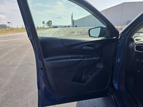 Used 2021 Chevrolet Equinox LT image 11