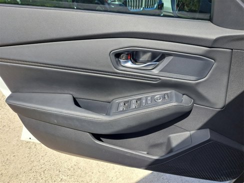 Used 2025 Honda Accord Sport image 26