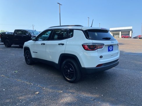 Used 2018 Jeep Compass Sport image 5