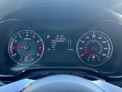 Used 2023 Kia Forte LXS image 31
