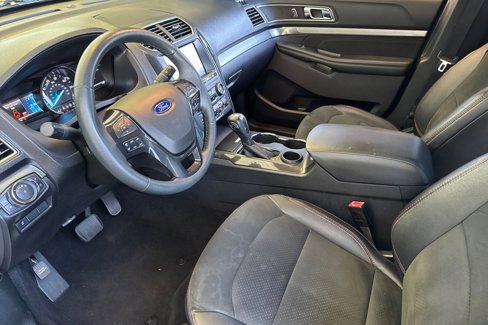 Used 2019 Ford Explorer XLT w/ Equipment Group 202A image 10