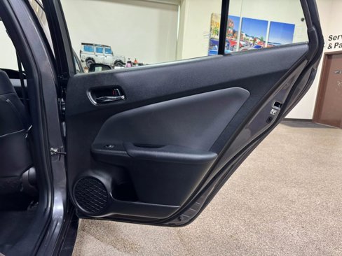 Used 2018 Toyota Prius Prime Premium image 27